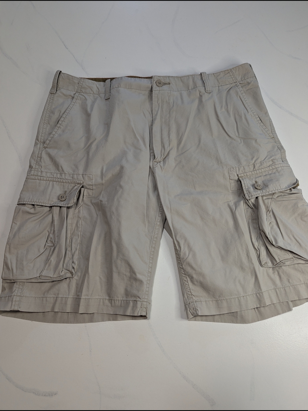 Dockers Cargo Shorts Men’s Size 36 Beige